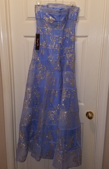 Ice blue formal/prom dress - Picture 2 of 2